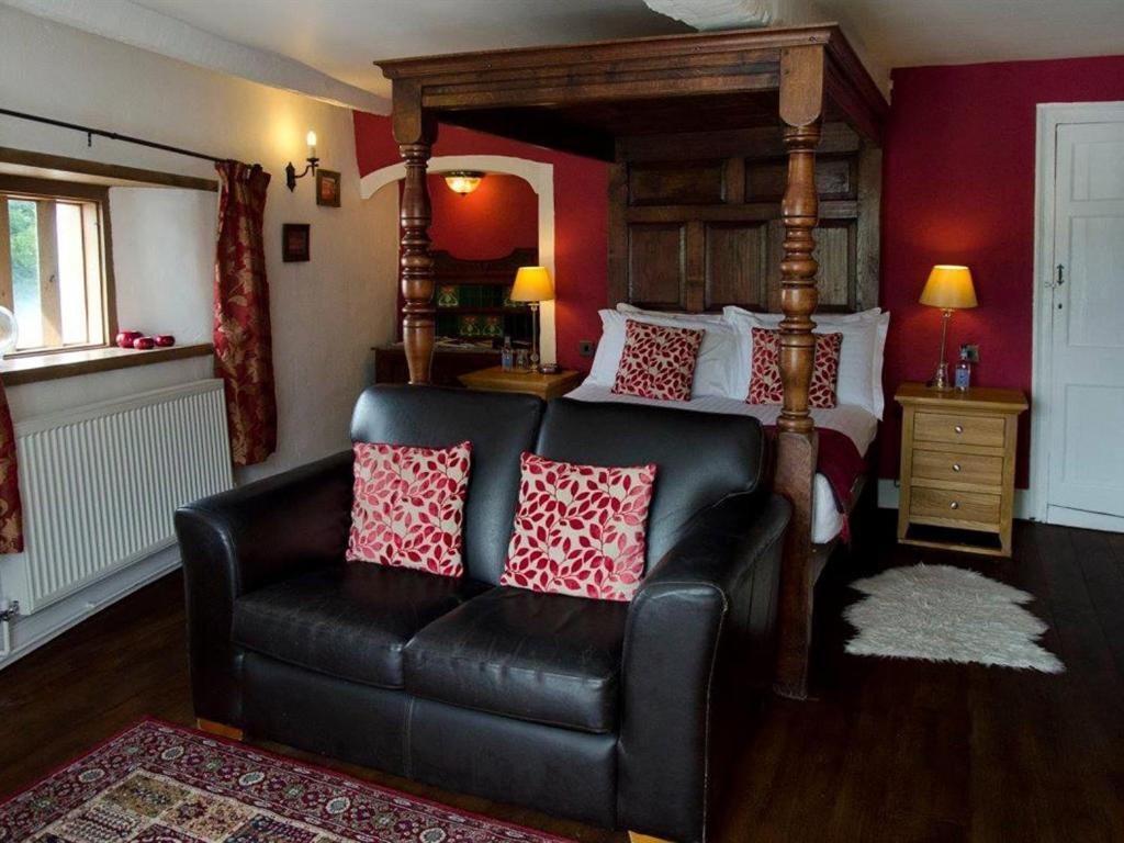 Kings Arms Hotel Abergavenny Eksteriør bilde