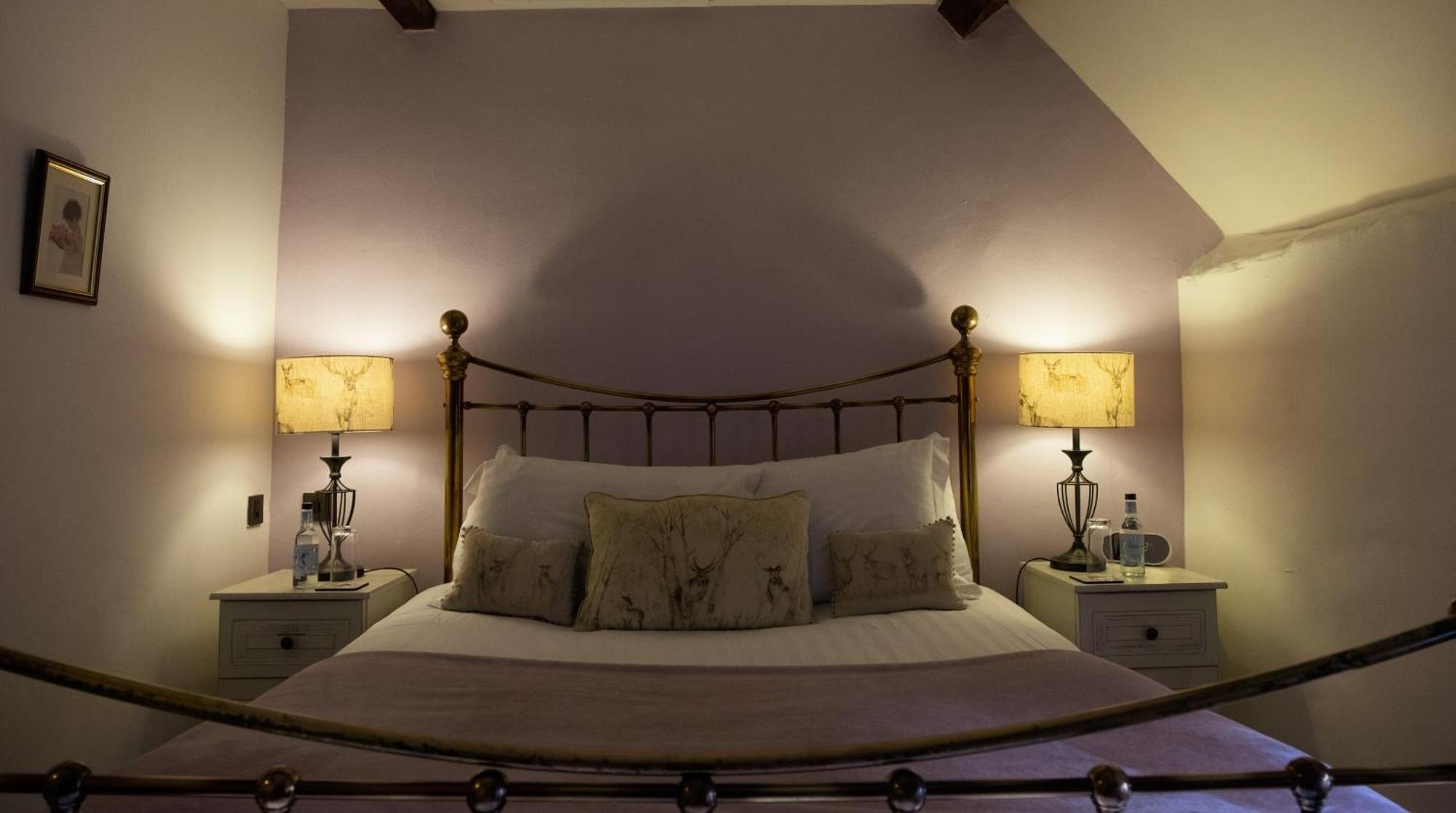 Kings Arms Hotel Abergavenny Eksteriør bilde