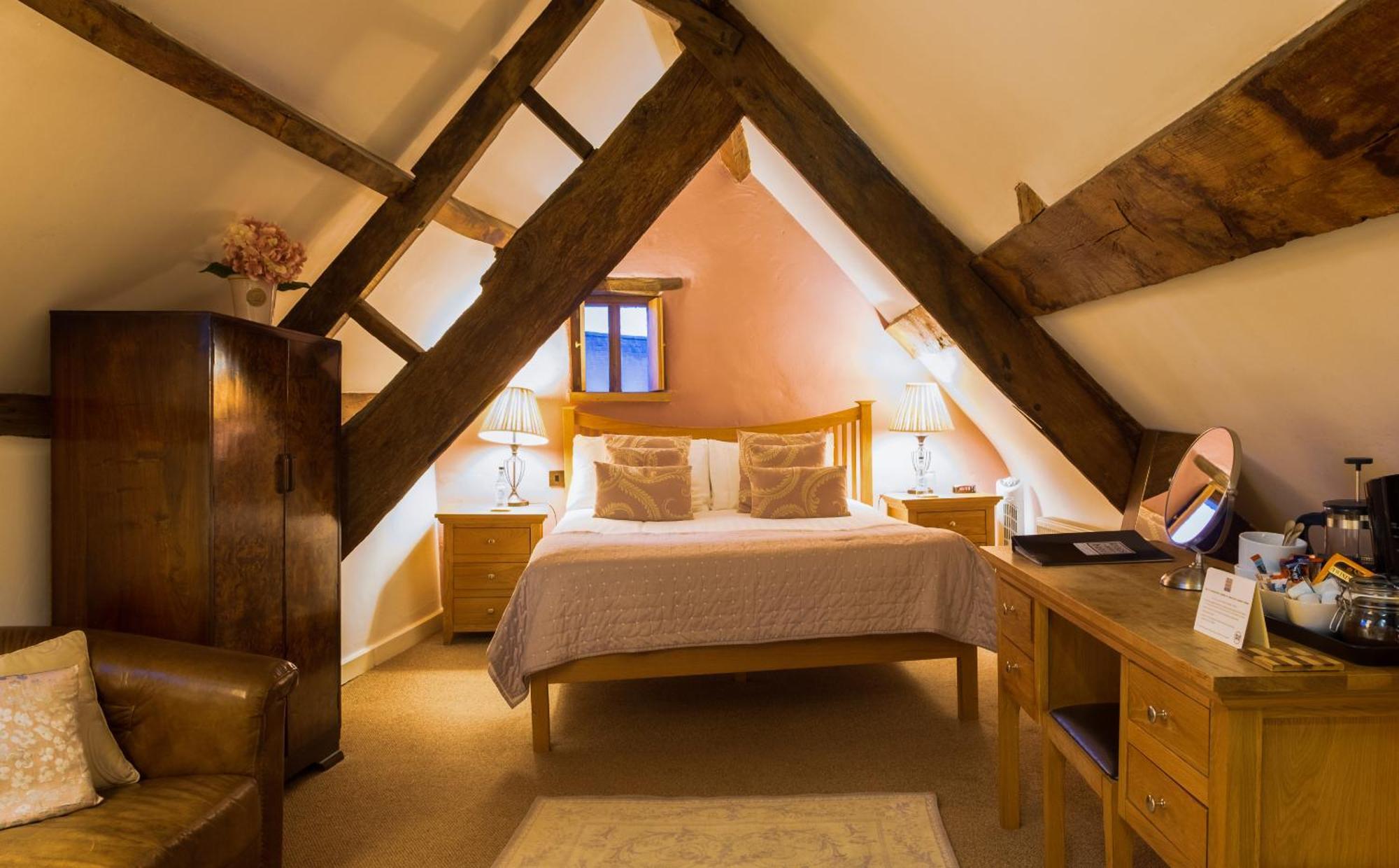 Kings Arms Hotel Abergavenny Eksteriør bilde