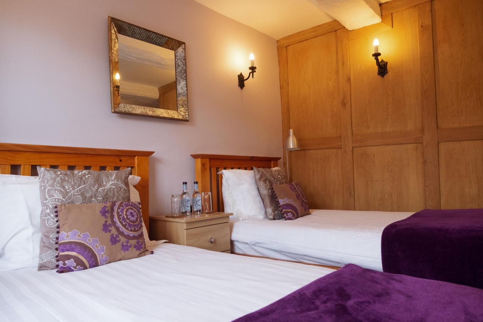 Kings Arms Hotel Abergavenny Eksteriør bilde